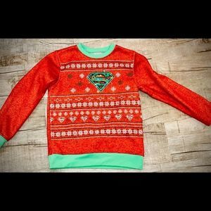 Attention Superheroes •Superman Christmas Sweatshirt •EUC •Size M